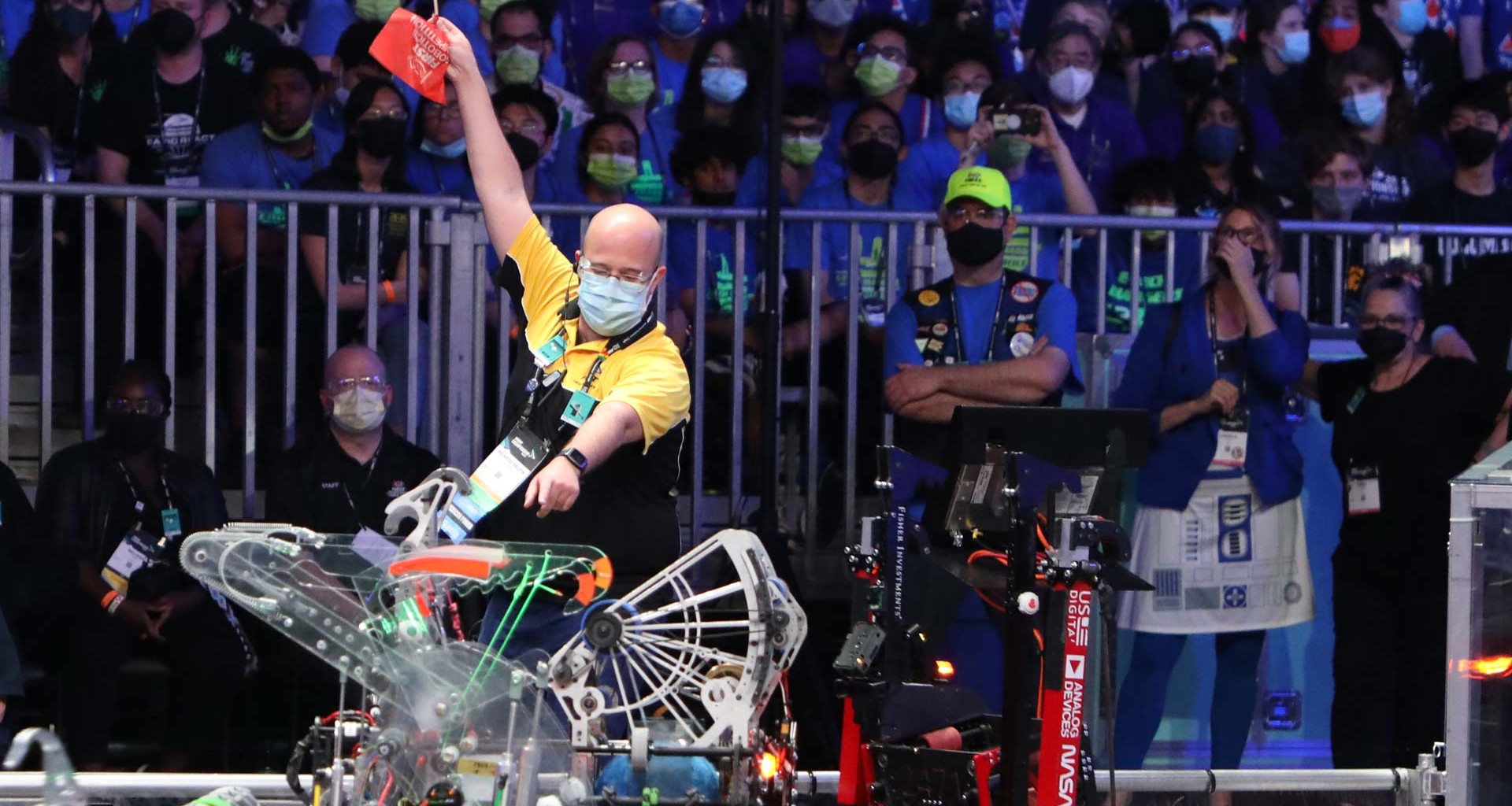 Primer árbitro mexicano en finales de mundial de FIRST Robotics